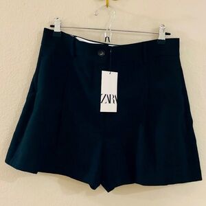 ZARA Bermuda Shorts Pleated High Rise Black Size L